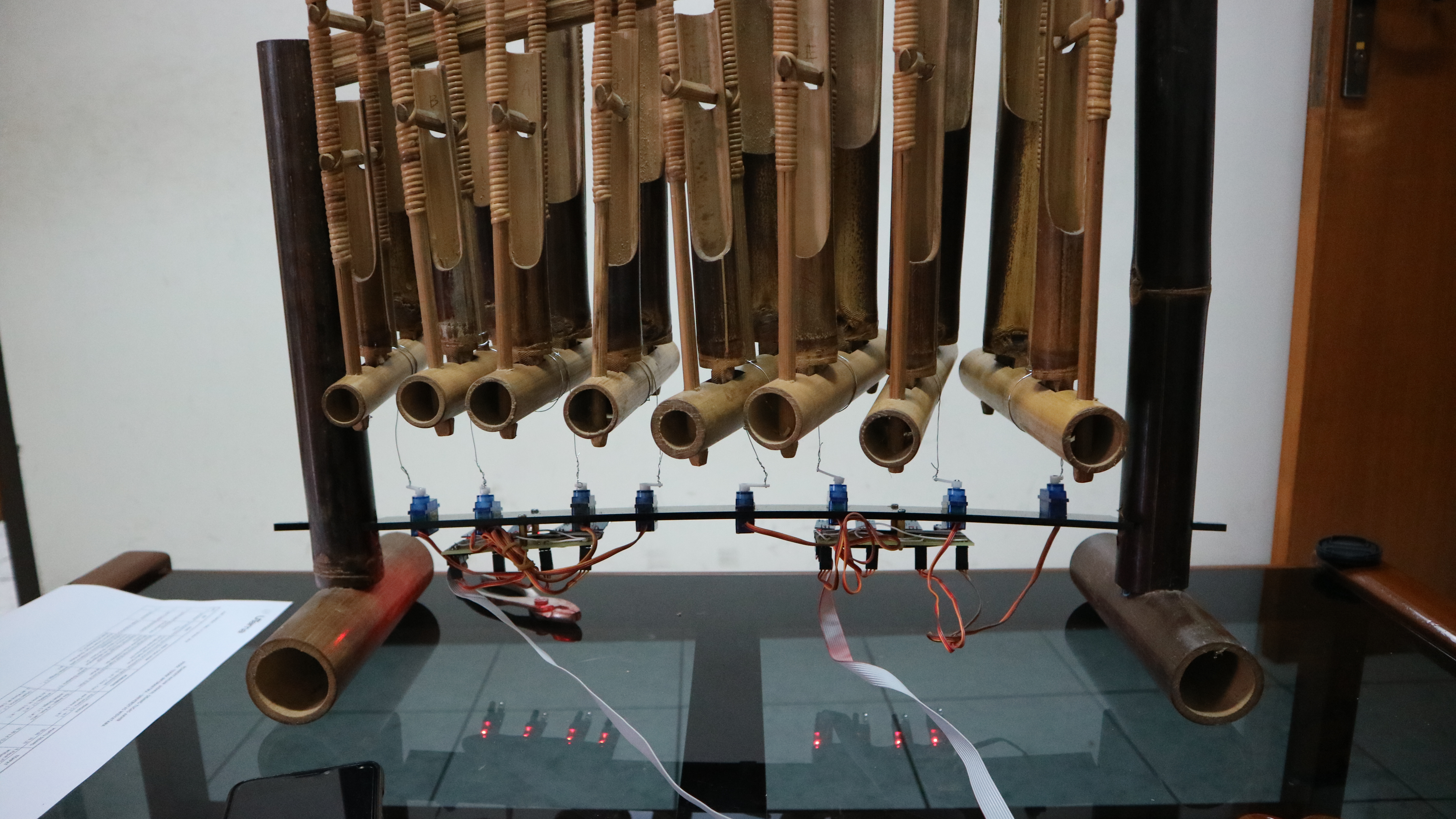 Anggaw (Angklung di Gawai)